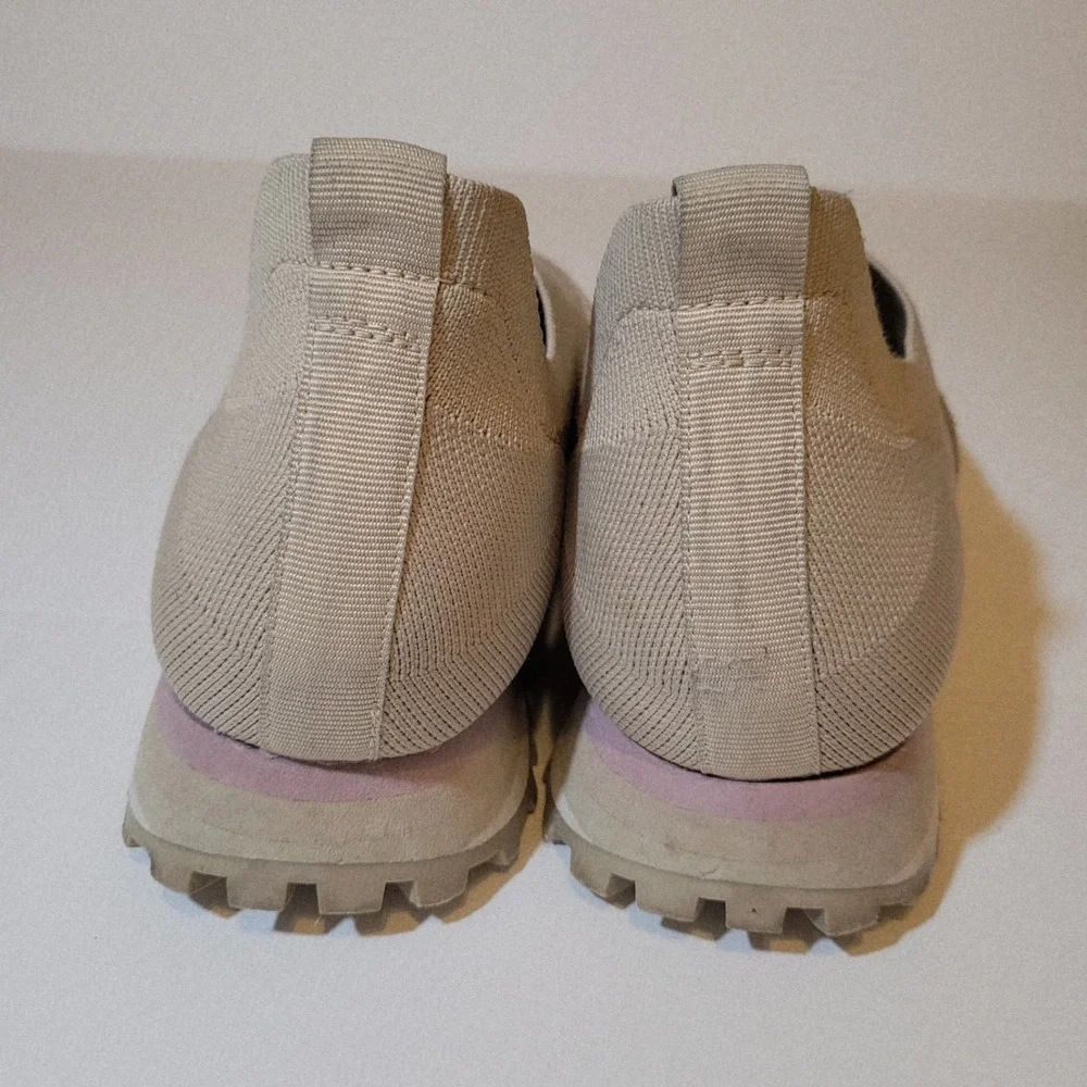 Blondo Lakelyn Knit Slip On Sneakers Sand Beige Women's Comfort Shoes SZ 8.5